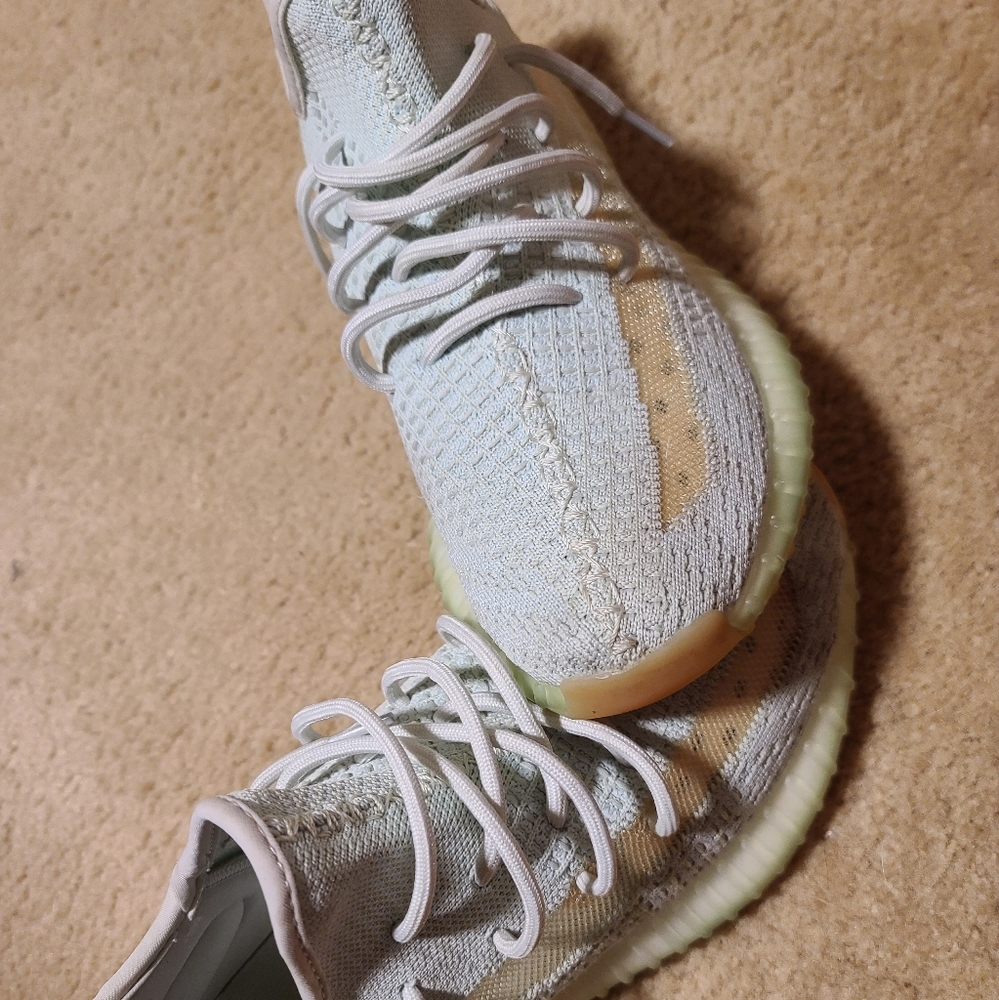 Yeezys size 8